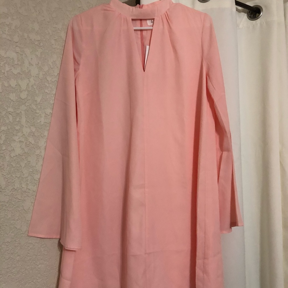 Bell sleeve pink dress